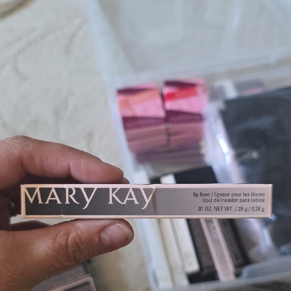 Mary Kay Lip Liner - Carmel - Picture 1 of 3
